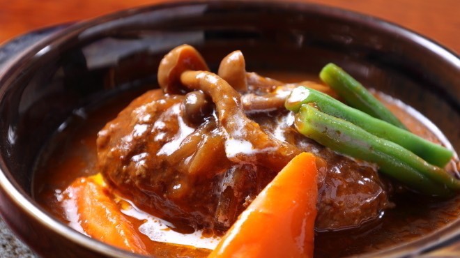 牛タンのデミグラスハンバーグ